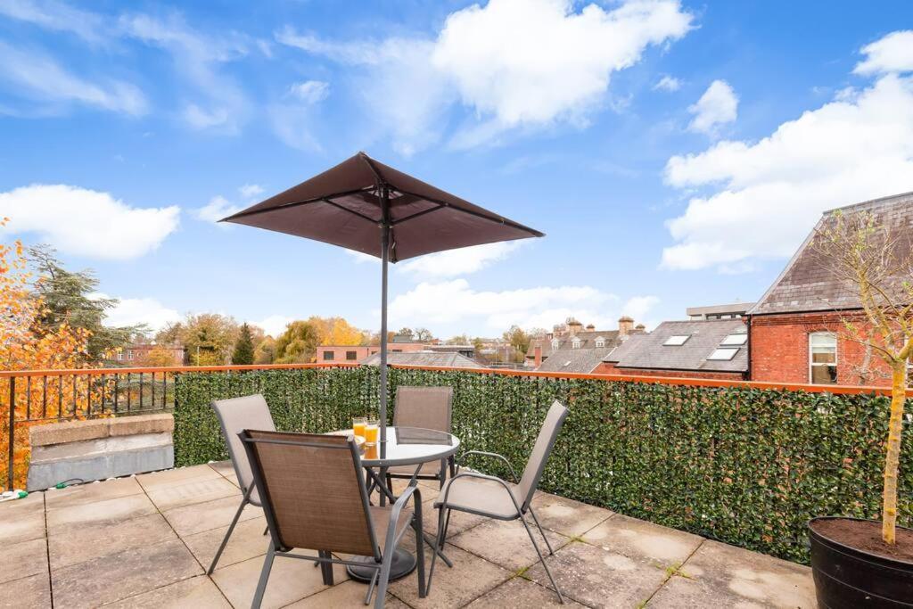 Apartment In The Heart Of The City Centre, Live Like A Local Oxford Exterior foto