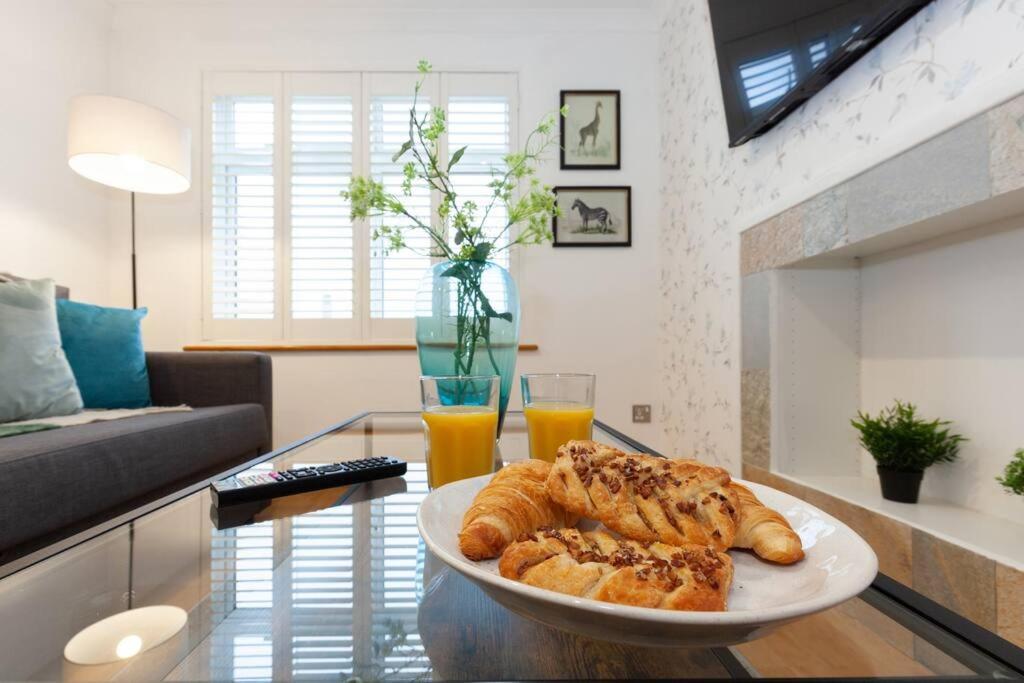 Apartment In The Heart Of The City Centre, Live Like A Local Oxford Exterior foto